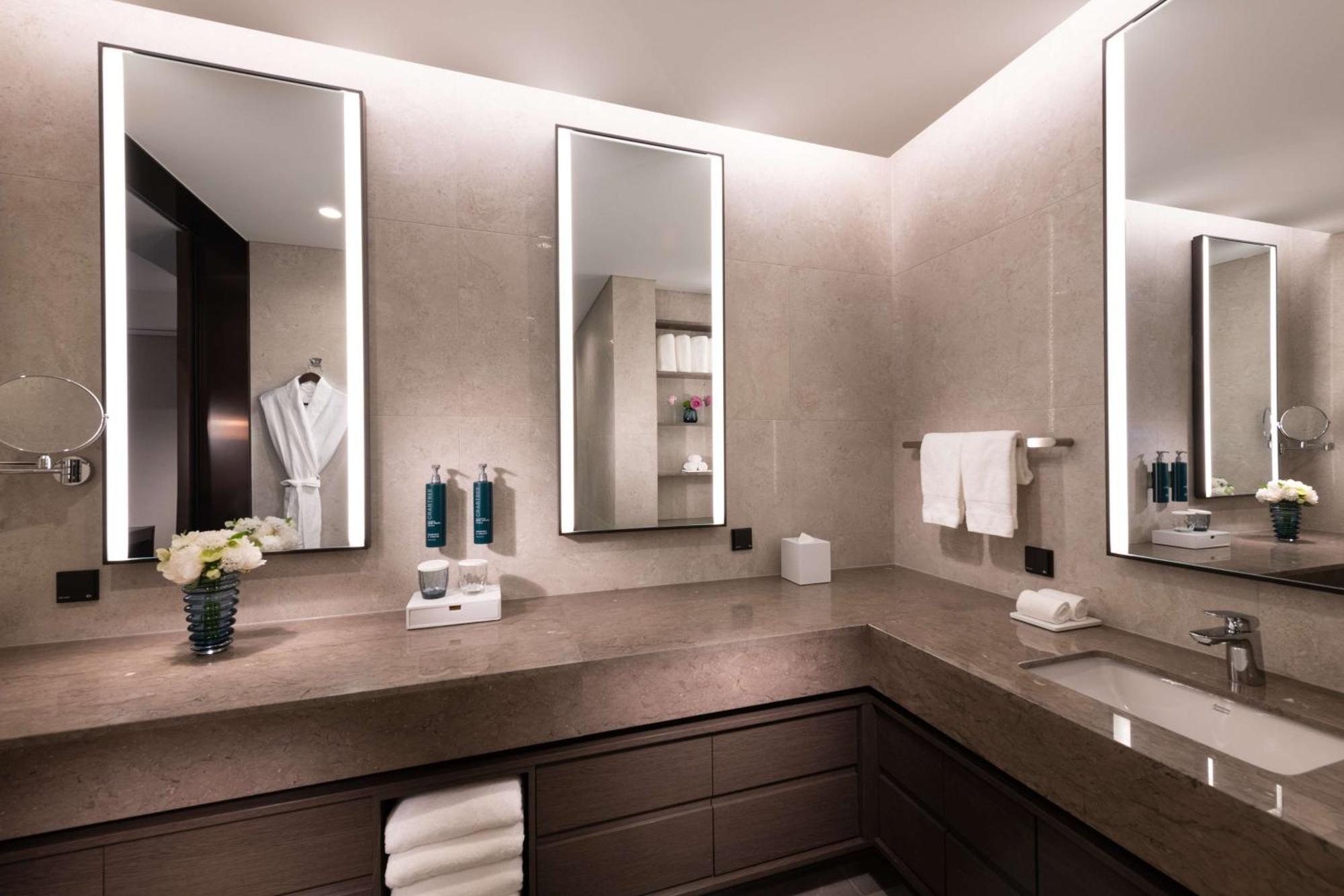 Doubletree By Hilton Seoul Pangyo Residences Szongnam Kültér fotó