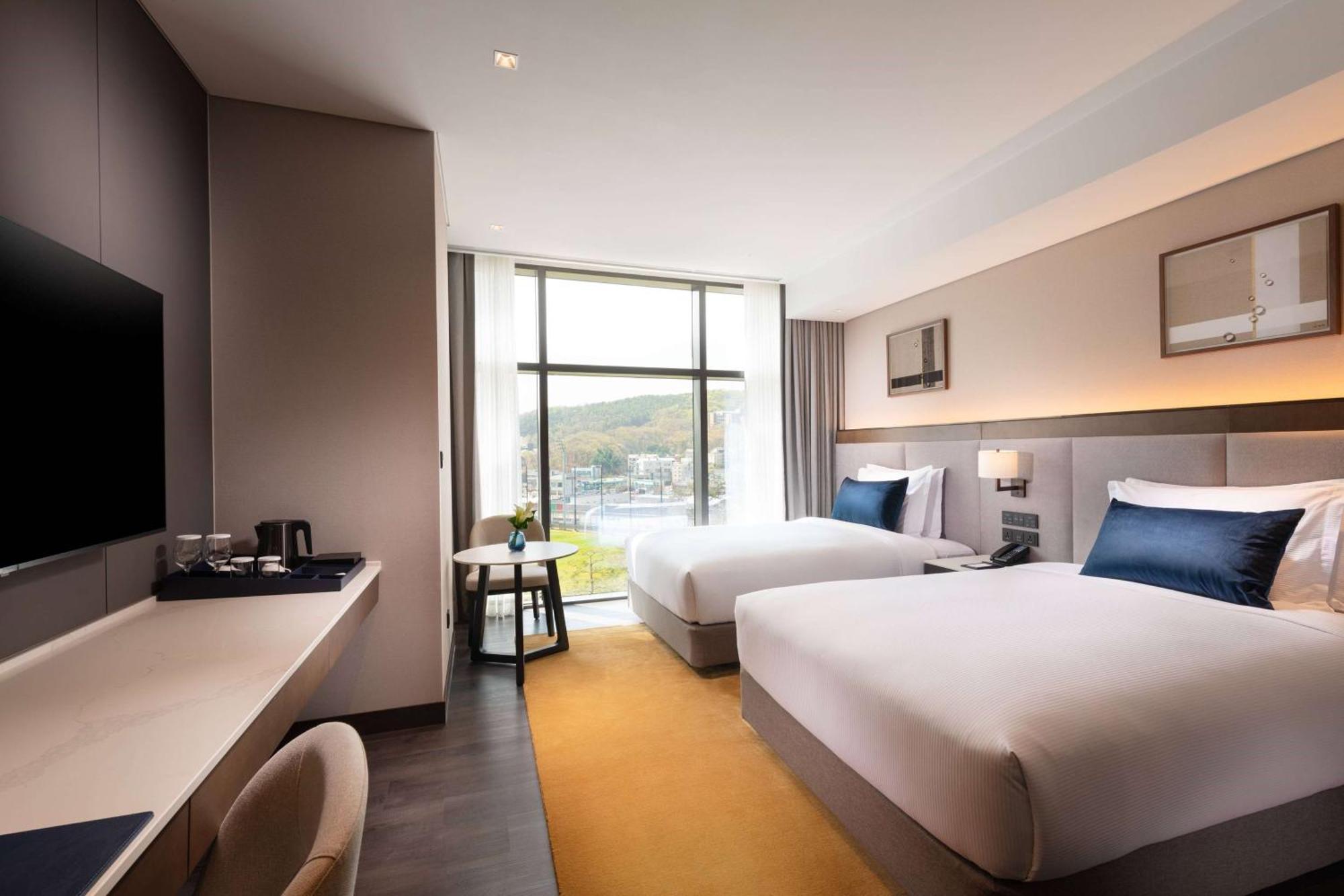 Doubletree By Hilton Seoul Pangyo Residences Szongnam Kültér fotó